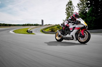 Yamaha R1 World GP 60th Anniversary 2023 - Bild 6 Yamaha R1 World GP 60th Anniversary 2023 - Bild 6