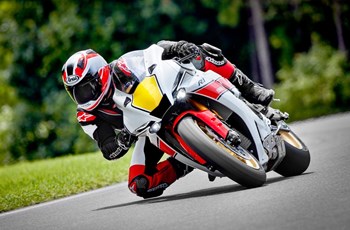 Yamaha R1 World GP 60th Anniversary 2023 - Bild 12 Yamaha R1 World GP 60th Anniversary 2023 - Bild 12