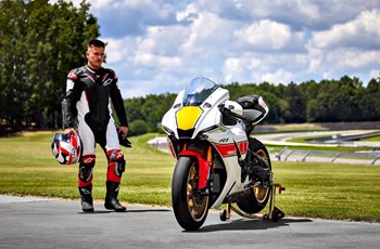 Yamaha R1 World GP 60th Anniversary 2023 - Bild 16 Yamaha R1 World GP 60th Anniversary 2023 - Bild 16