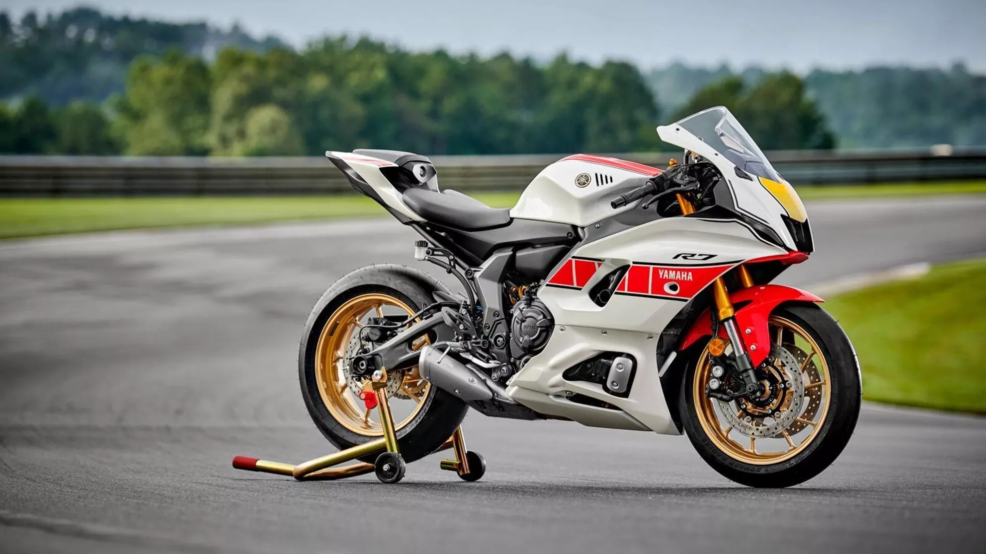 Yamaha R7 World GP 60th Anniversary - Image 6 Yamaha R7 World GP 60th Anniversary - Image 6