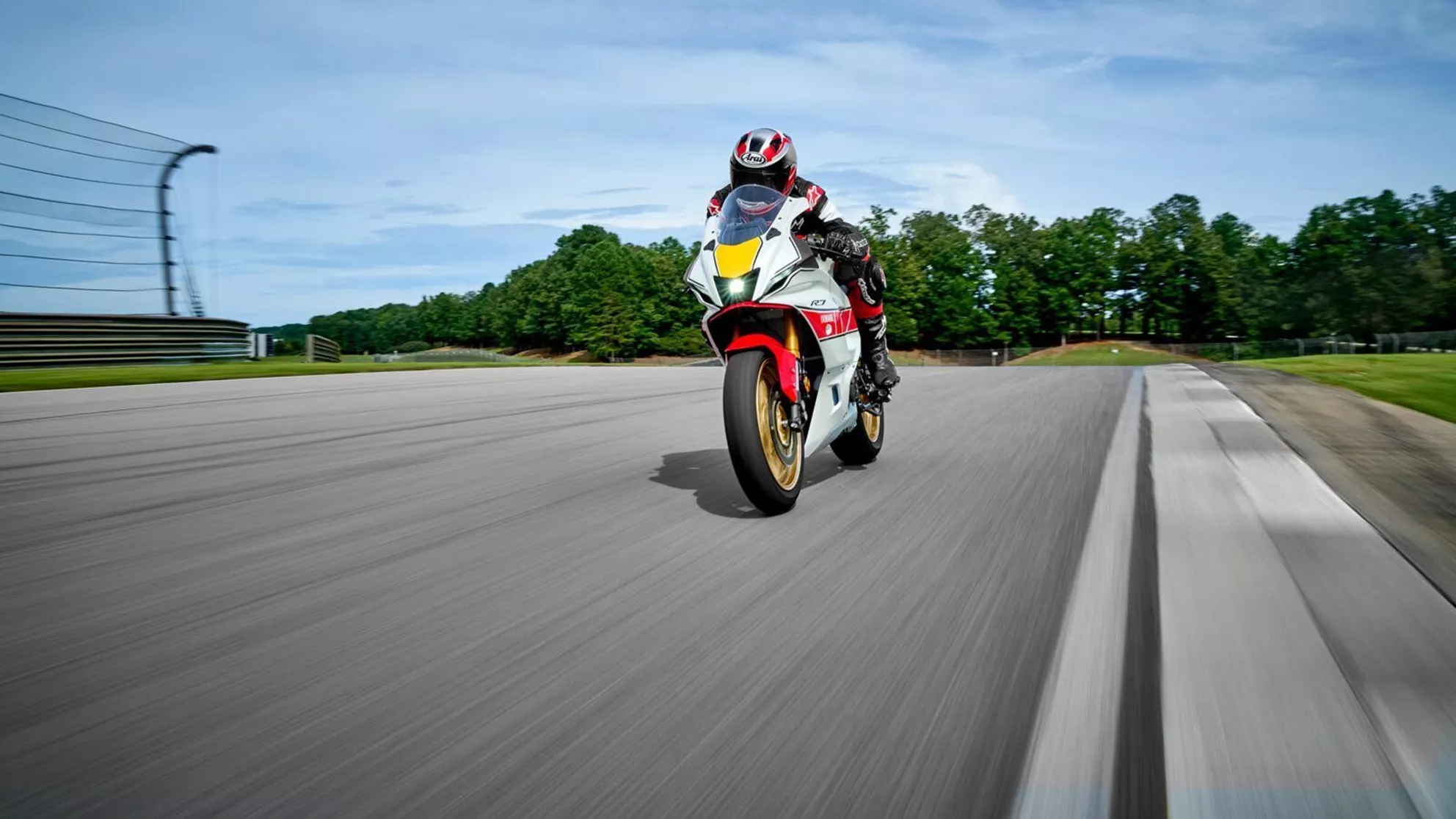 Yamaha R7 World GP 60th Anniversary - Image 7 Yamaha R7 World GP 60th Anniversary - Image 7
