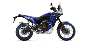 Yamaha Tenere 700 World Raid 2023 vs Yamaha R3 2024
