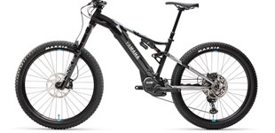 Yamaha MT-07 Pure 2023 vs Yamaha Moro 07 2023