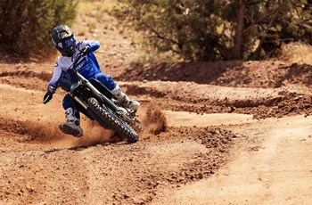 Yamaha YZ450F 2023 - Bild 12 Yamaha YZ450F 2023 - Bild 12