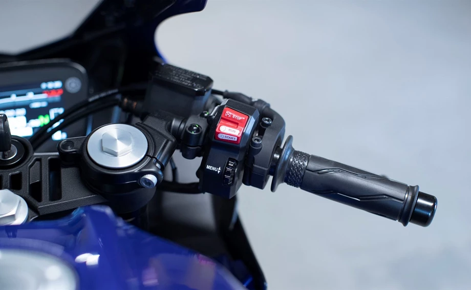 Yamaha R125 Bild 13: Yamaha R125