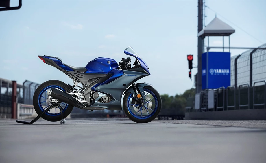 Yamaha R125 Bild 4: Yamaha R125