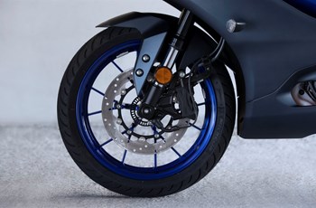 Yamaha R125 2023 - Bild 18 Yamaha R125 2023 - Bild 18