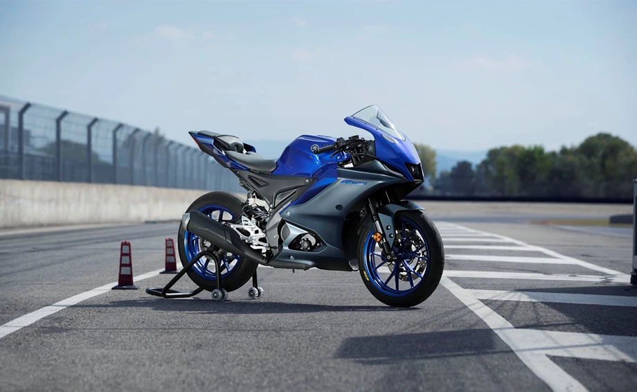 Yamaha R125 Bild 19: Yamaha R125