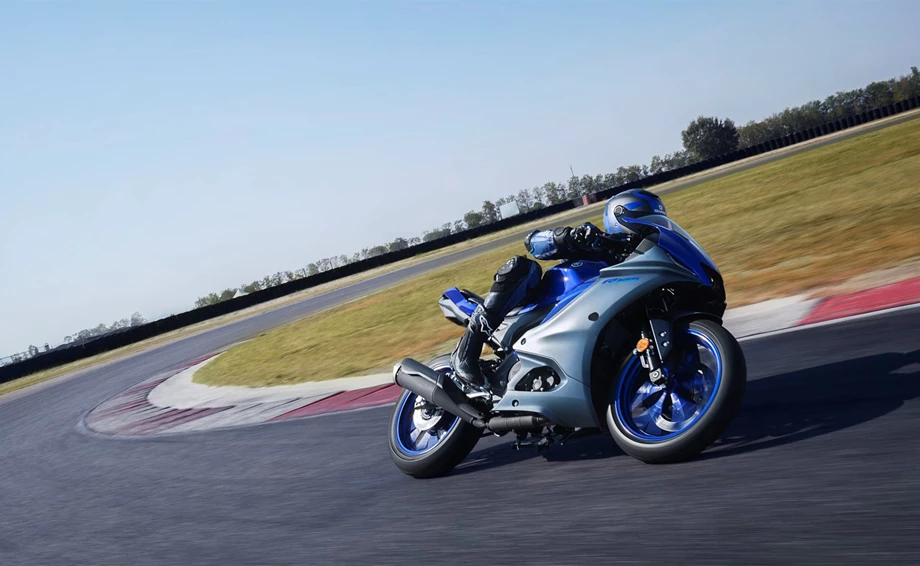 Yamaha R125 Bild 24: Yamaha R125
