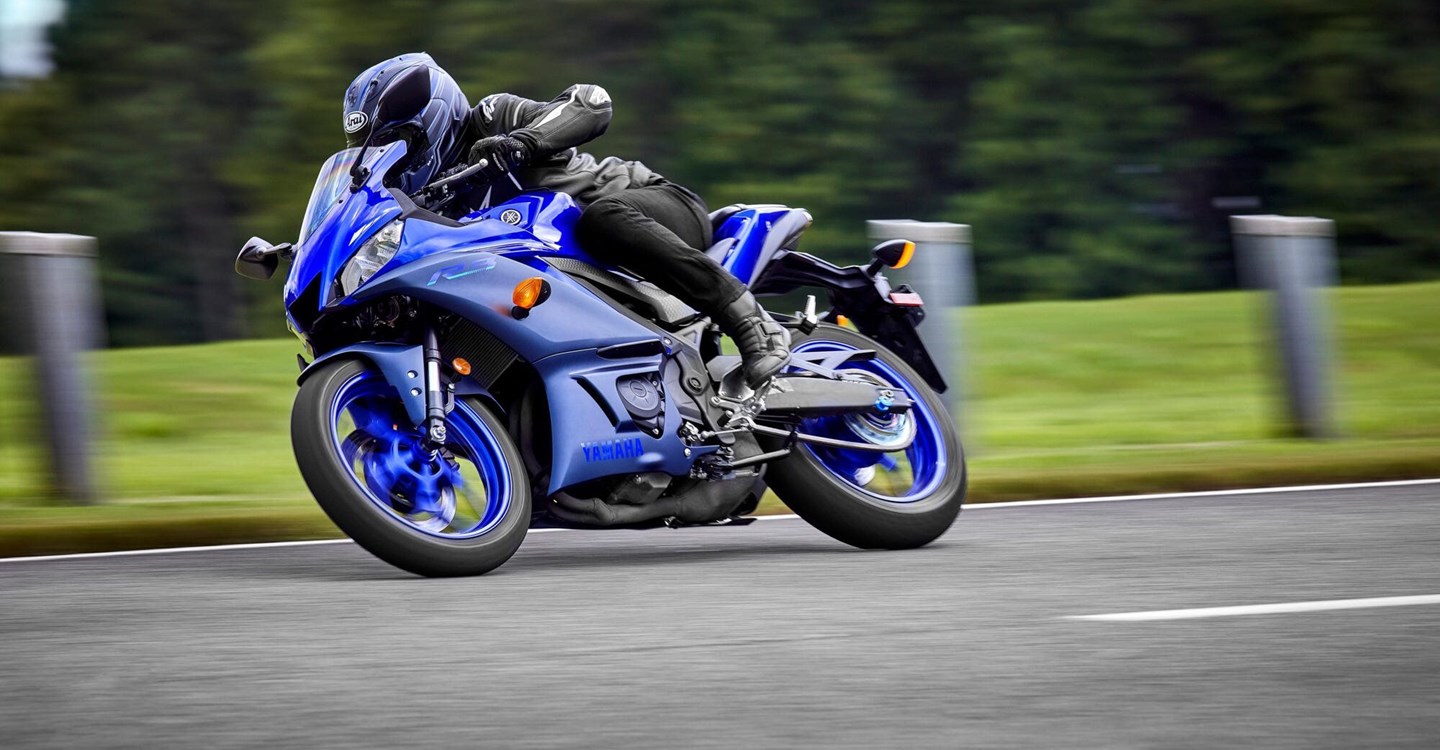 Yamaha R3