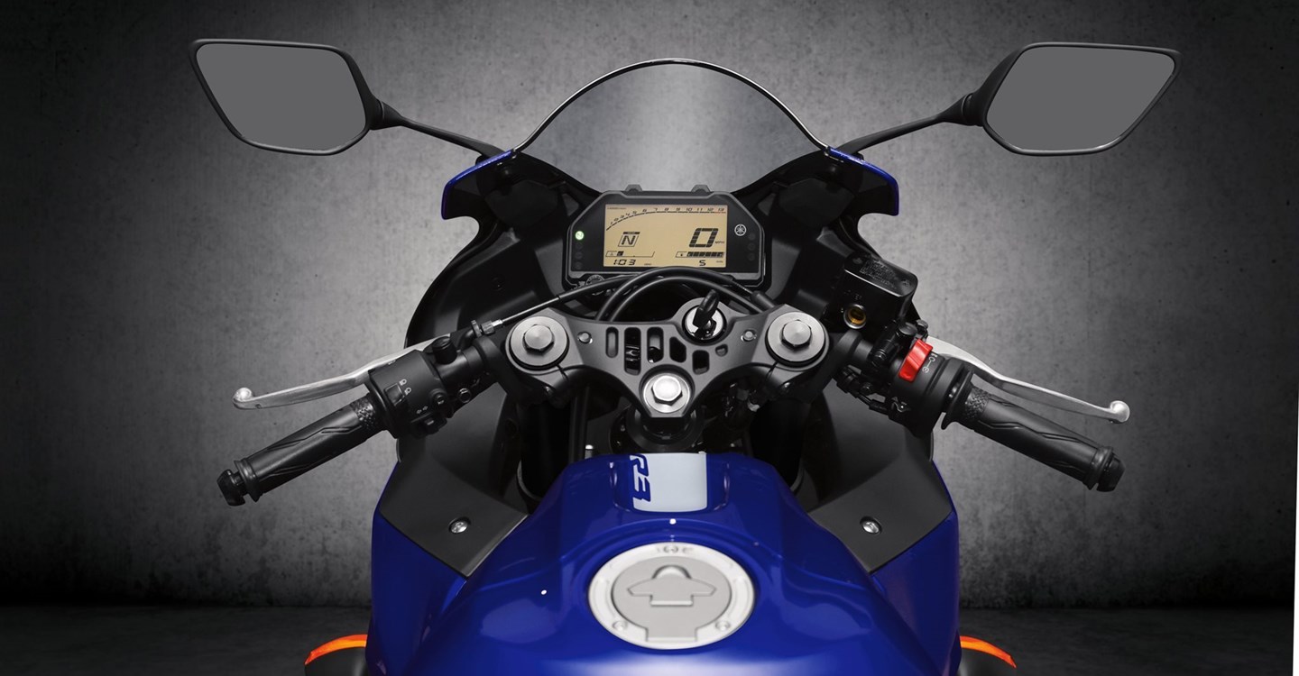 Yamaha R3