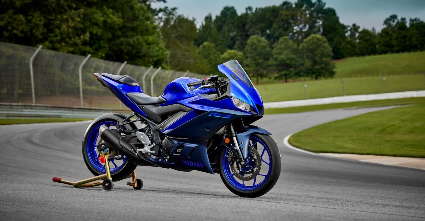 Yamaha R3