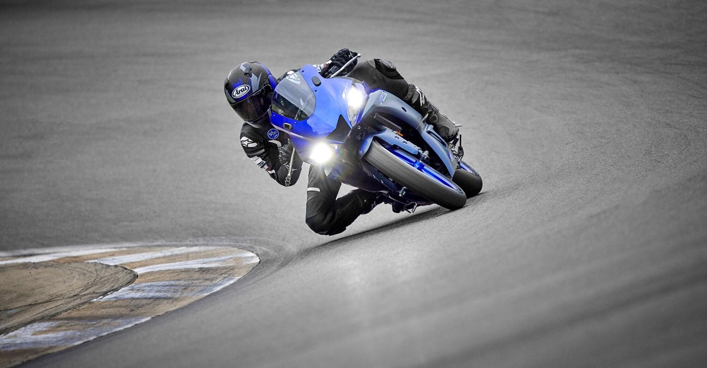 Yamaha R3