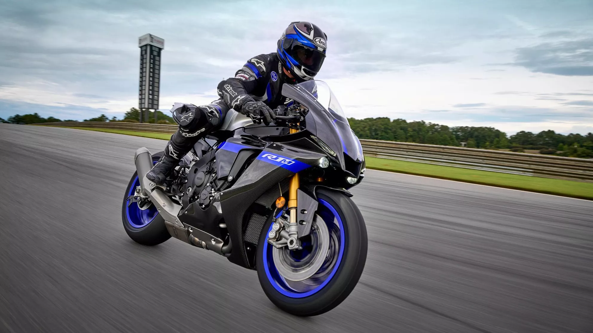 Yamaha R1M - Image 4 Yamaha R1M - Image 4