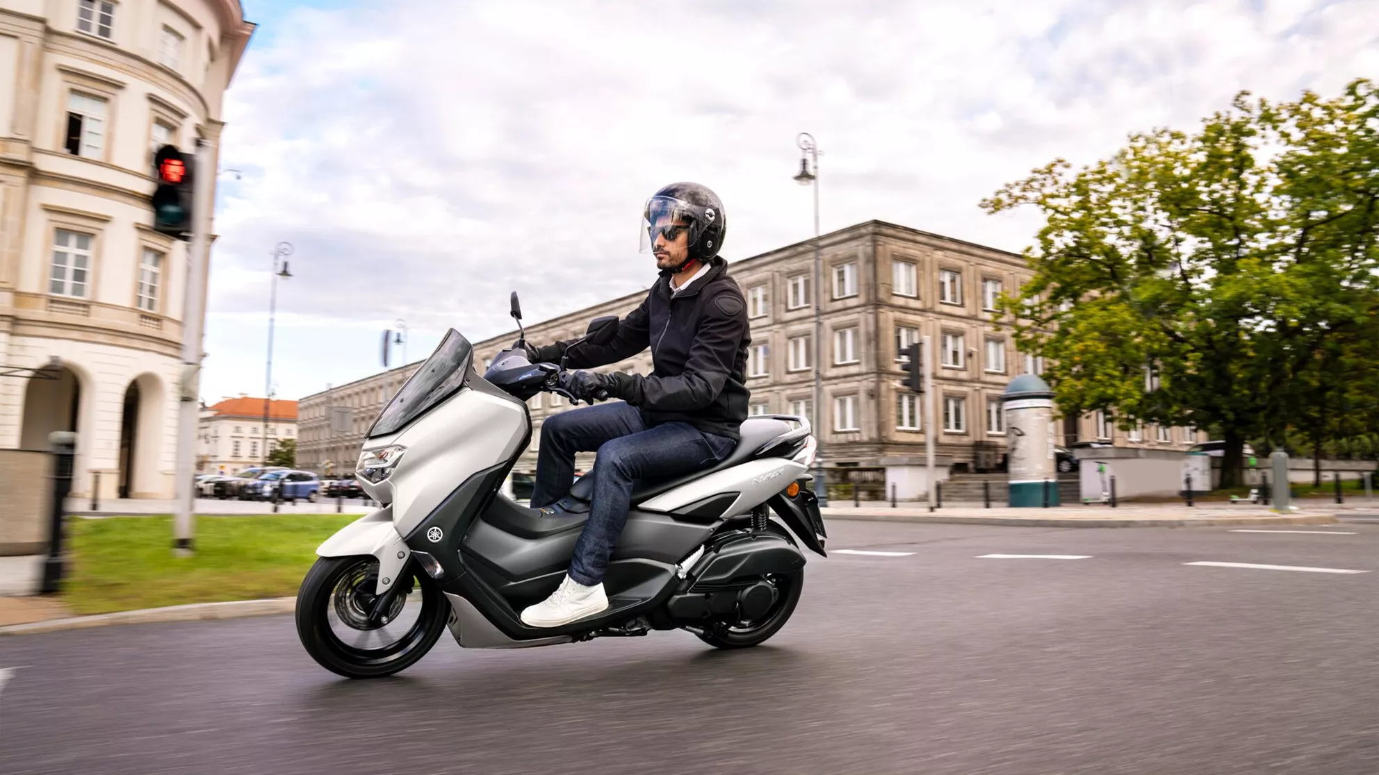 Yamaha NMAX 125 - Image 6 Yamaha NMAX 125 - Image 6