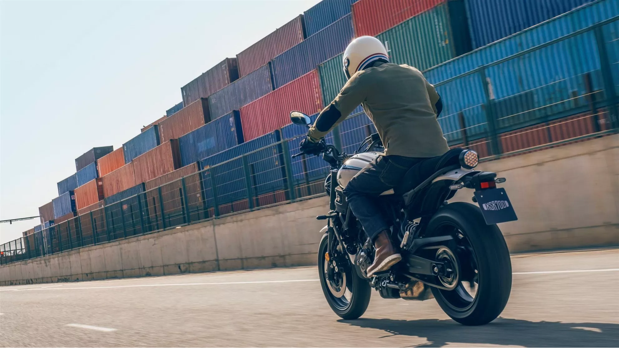 Yamaha XSR700 - Image 3 Yamaha XSR700 - Image 3