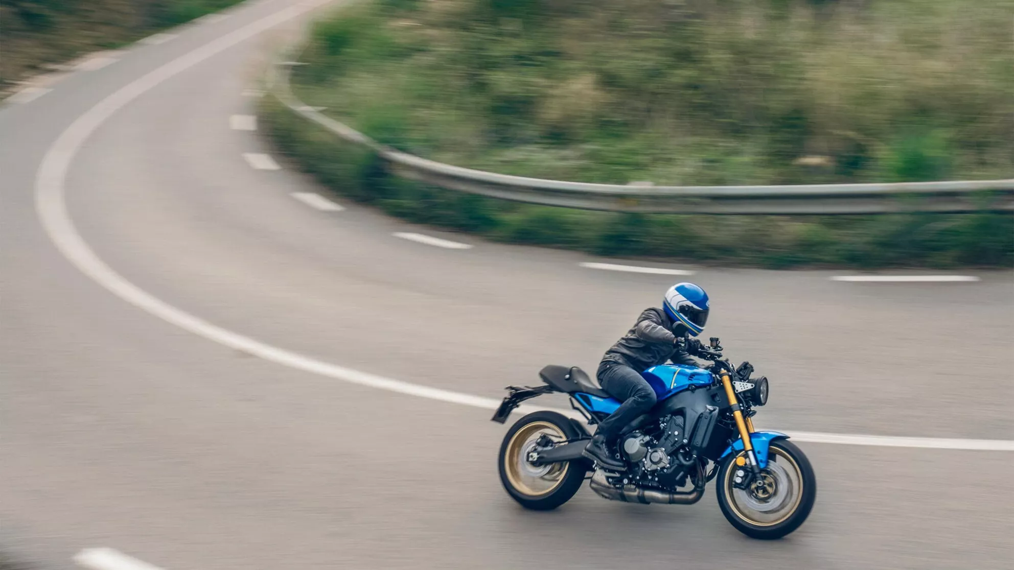 Yamaha XSR900 - Image 4 Yamaha XSR900 - Image 4