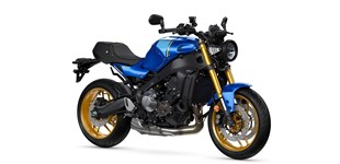 Suzuki SV 650 2020 vs Yamaha XSR900 2023