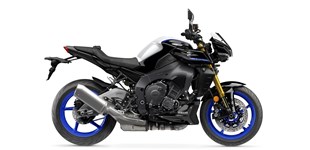 Suzuki GSX-S1000 2018 vs Yamaha MT-10 SP 2023
