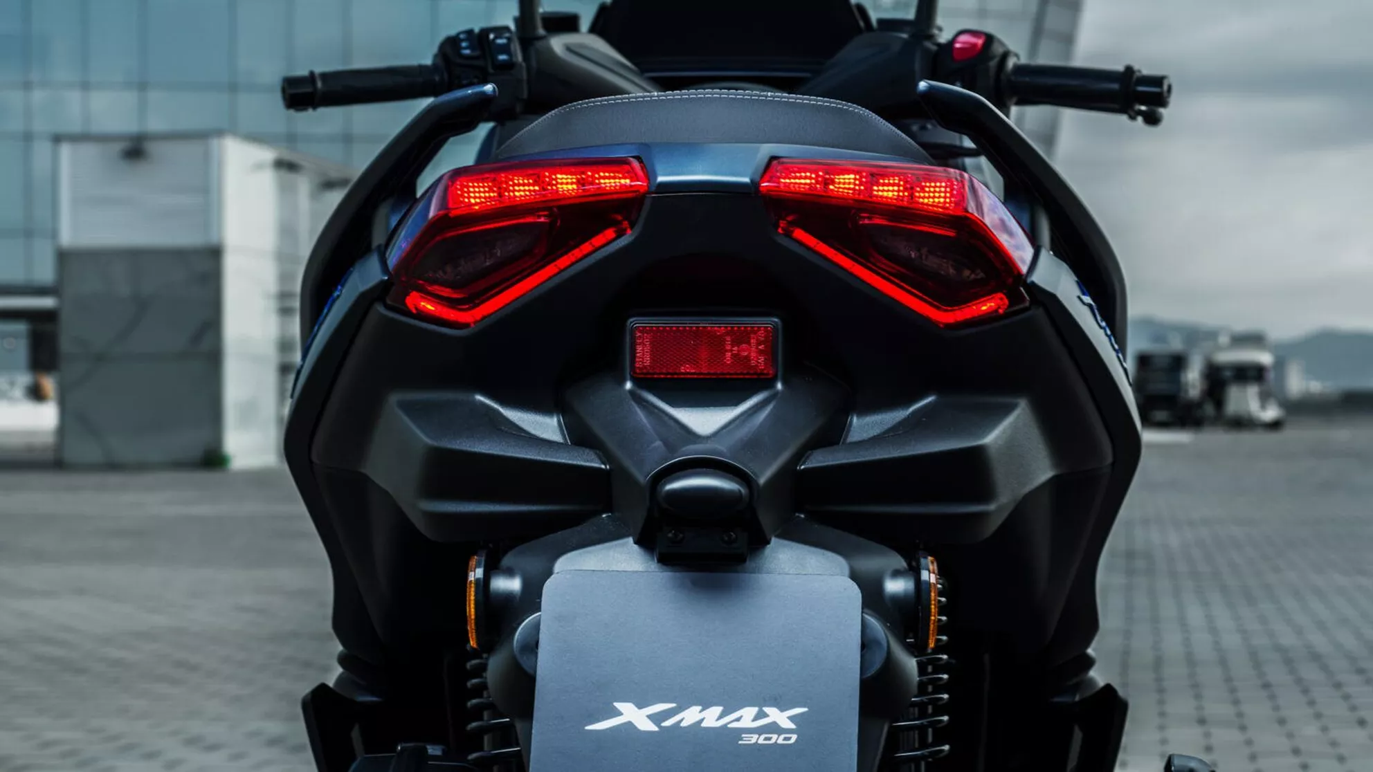 Yamaha XMAX 300 - Image 5 Yamaha XMAX 300 - Image 5