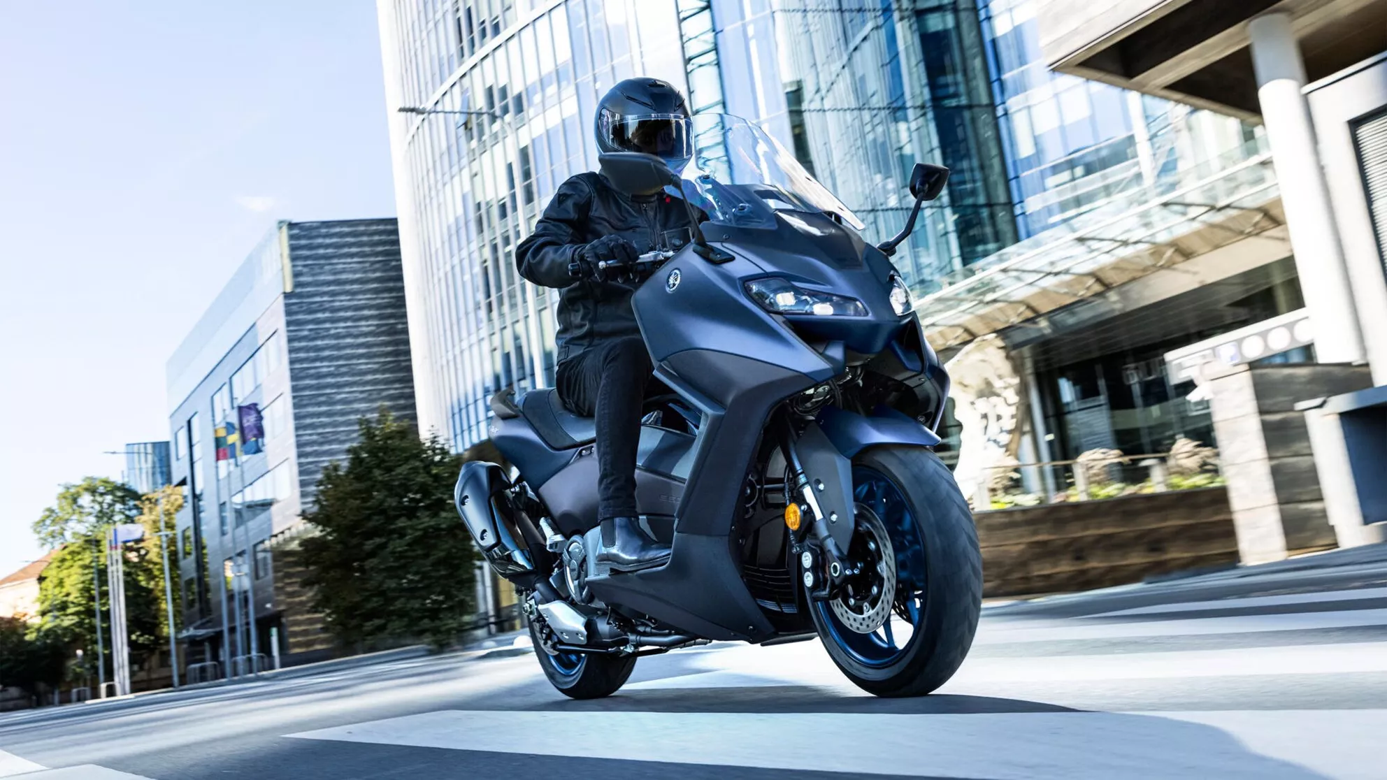 Yamaha TMAX - Image 5 Yamaha TMAX - Image 5