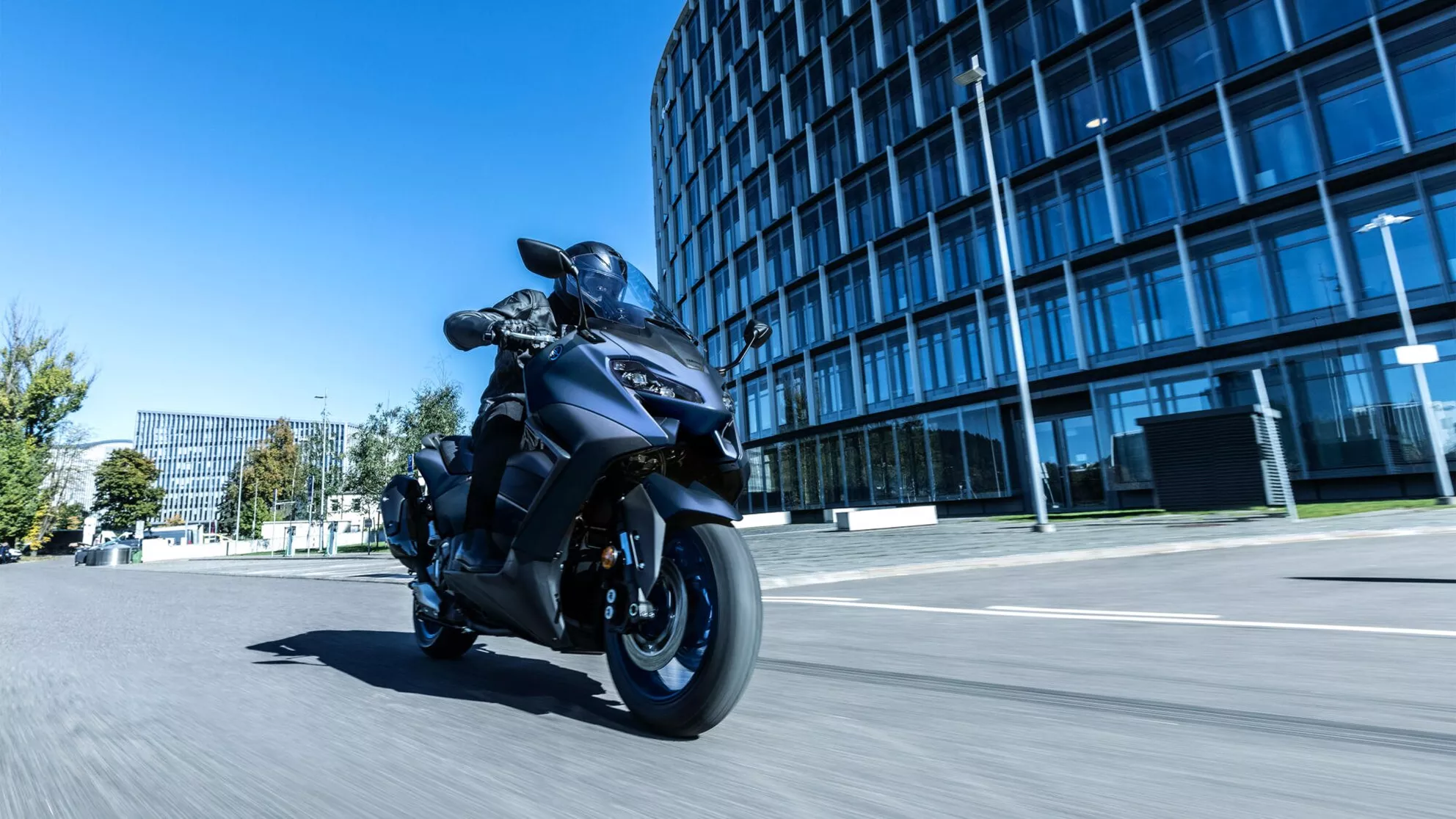 Yamaha TMAX - Image 8 Yamaha TMAX - Image 8