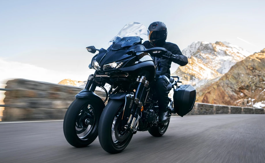 Yamaha Niken GT Bild 5: Yamaha Niken GT