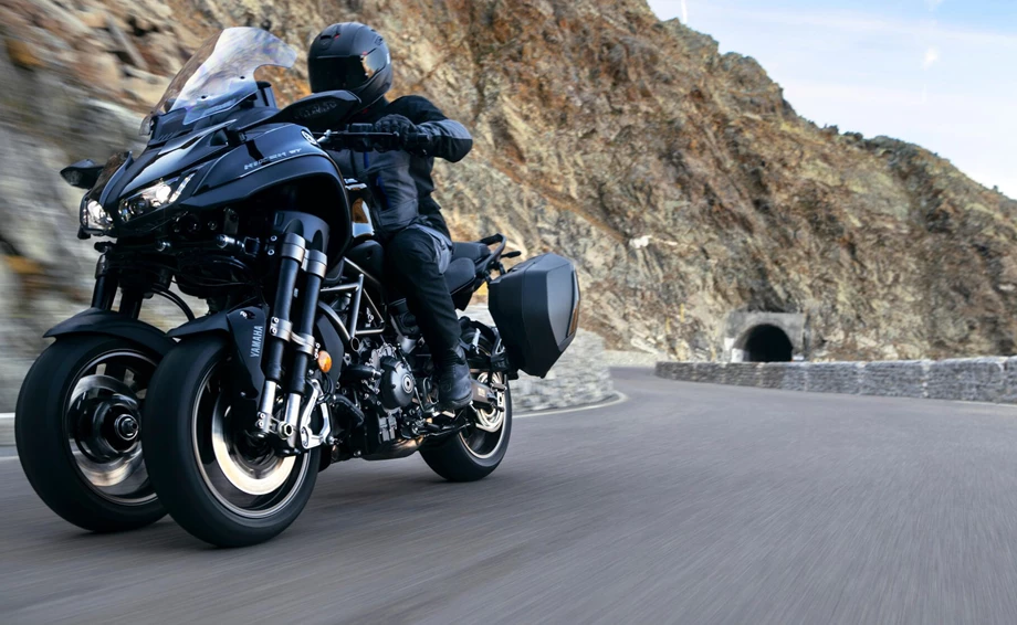 Yamaha Niken GT Bild 7: Yamaha Niken GT