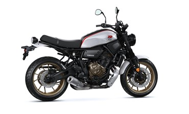 Yamaha XSR700 XTribute