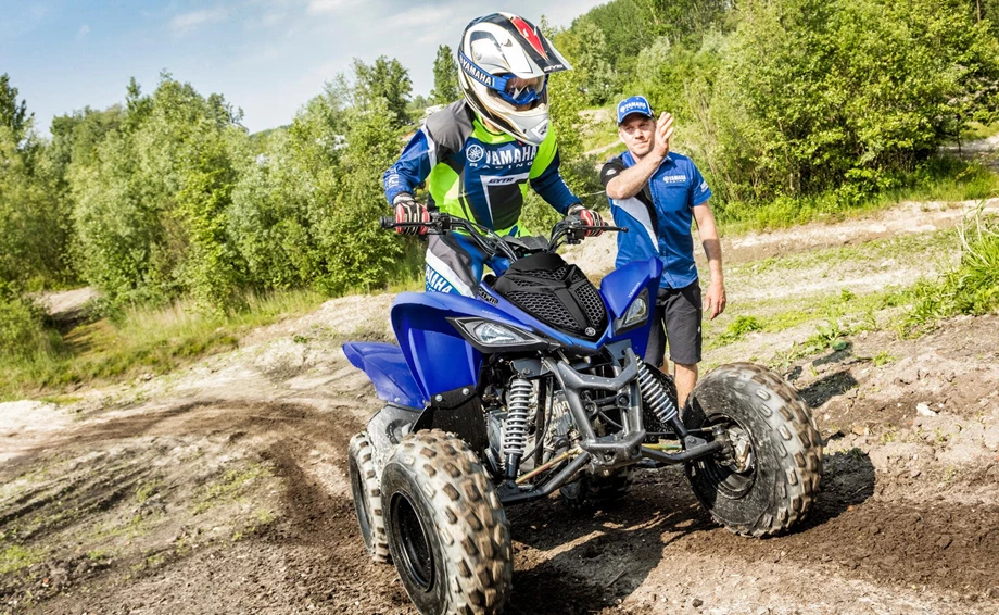 Yamaha YFM90R Bild 6: Yamaha YFM90R