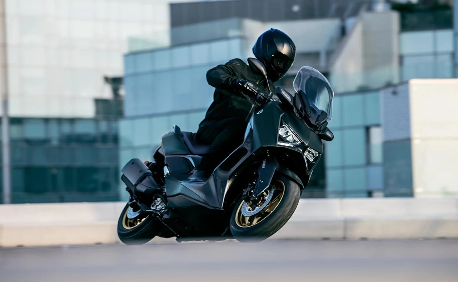 Yamaha XMAX 300 Tech MAX Bild 2: Yamaha XMAX 300 Tech MAX