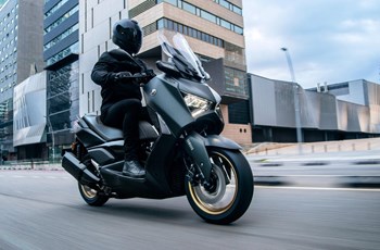 Yamaha XMAX 300 Tech MAX 2023 - Bild 10 Yamaha XMAX 300 Tech MAX 2023 - Bild 10