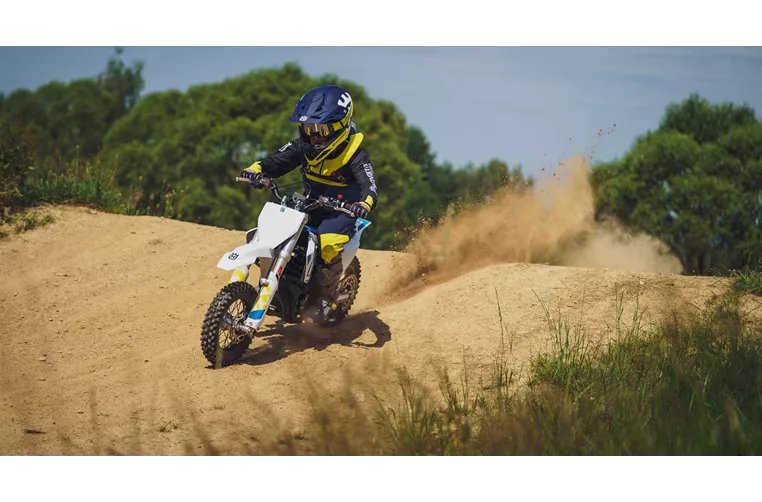 Husqvarna EE 3 2023 Husqvarna EE 3 2023