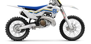 KTM 250 SX-F 2023 vs Husqvarna TC 250 Heritage 2023