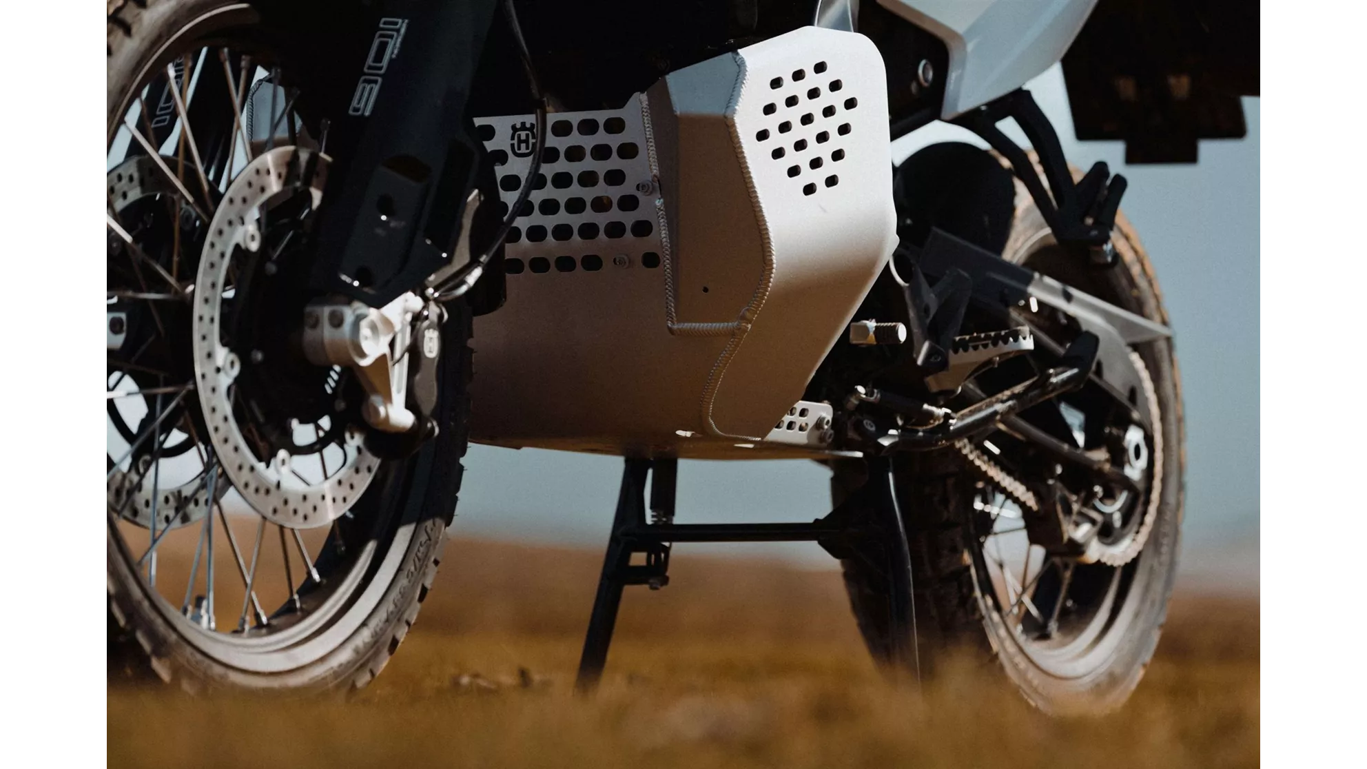 Husqvarna Norden 901 Expedition - Image 1 Husqvarna Norden 901 Expedition - Image 1