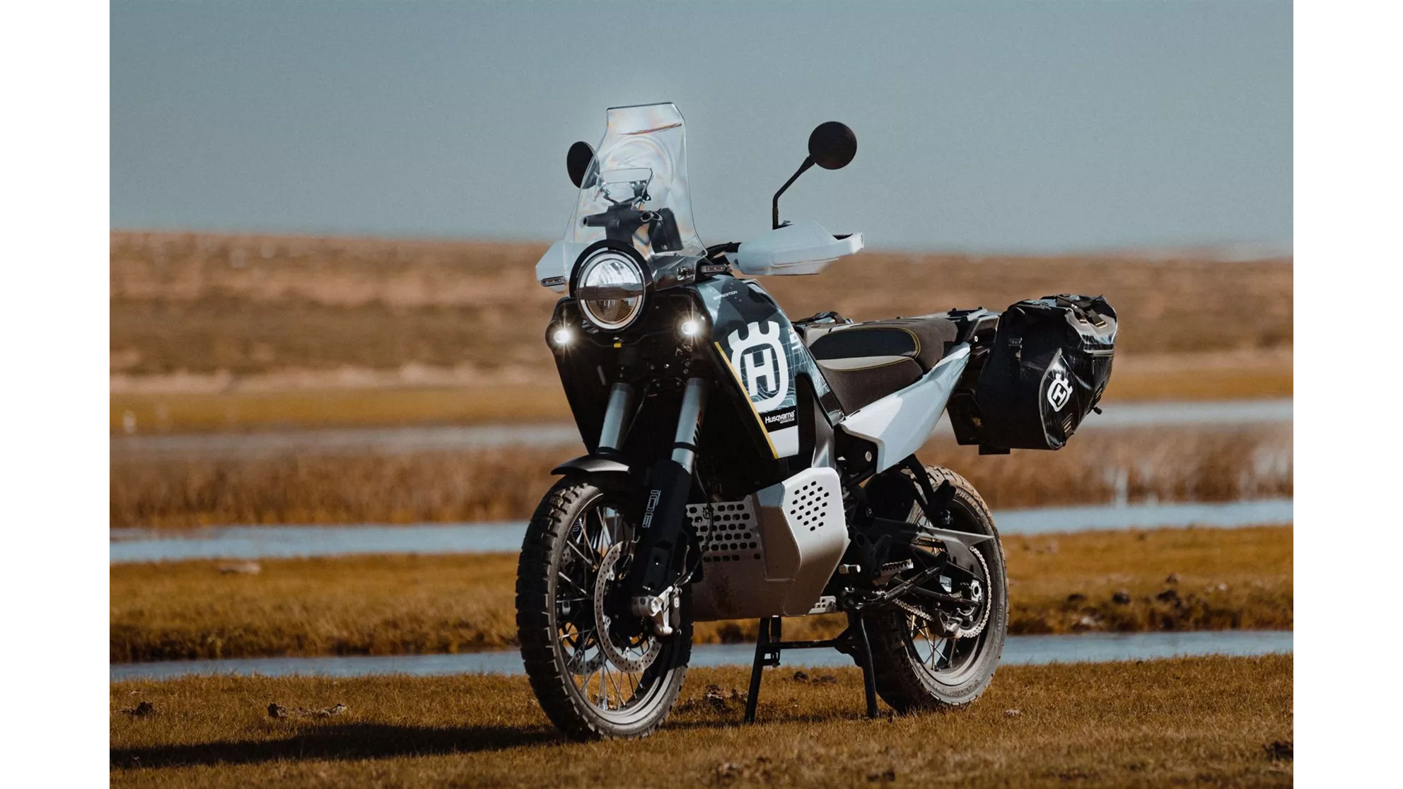 Husqvarna Norden 901 Expedition - Image 2 Husqvarna Norden 901 Expedition - Image 2