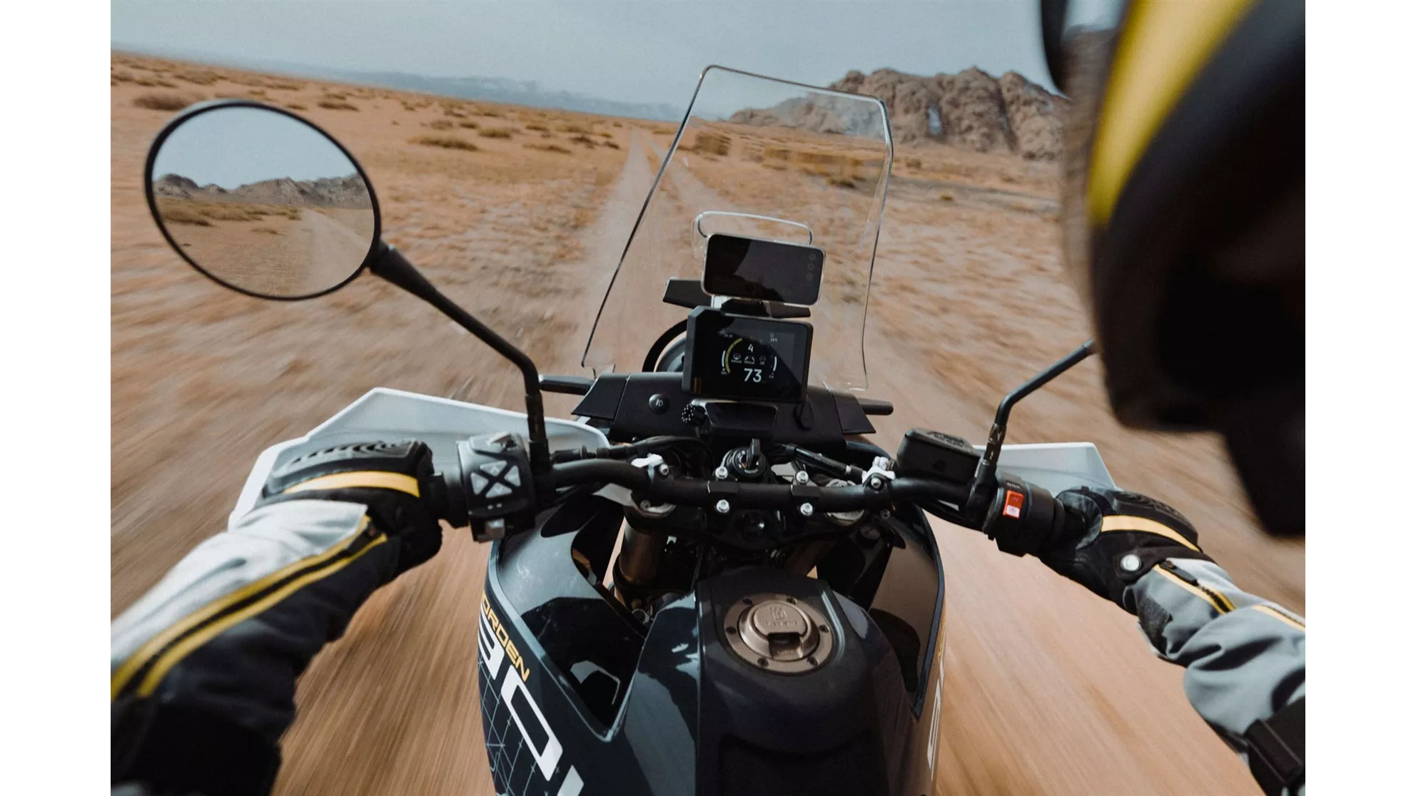 Husqvarna Norden 901 Expedition - Image 4 Husqvarna Norden 901 Expedition - Image 4