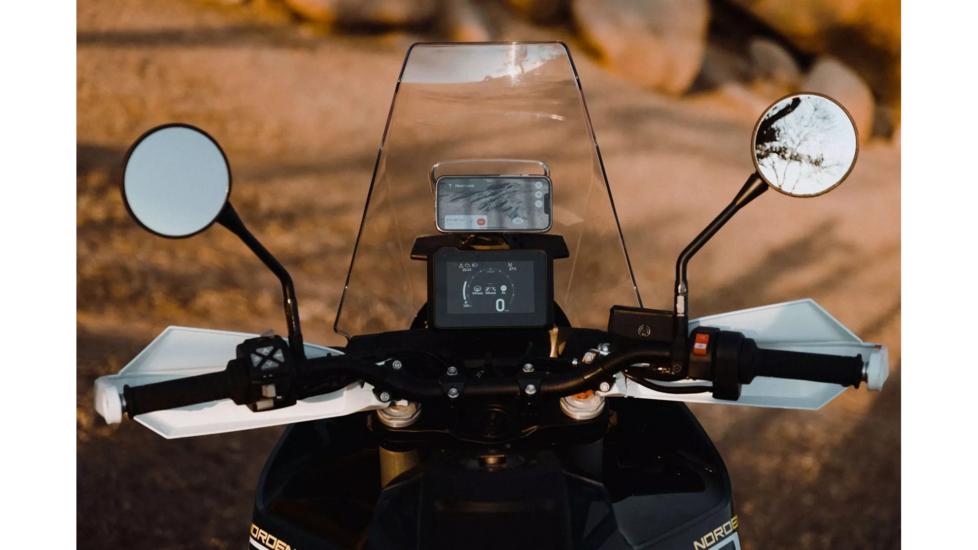 Husqvarna Norden 901 Expedition - Image 7 Husqvarna Norden 901 Expedition - Image 7