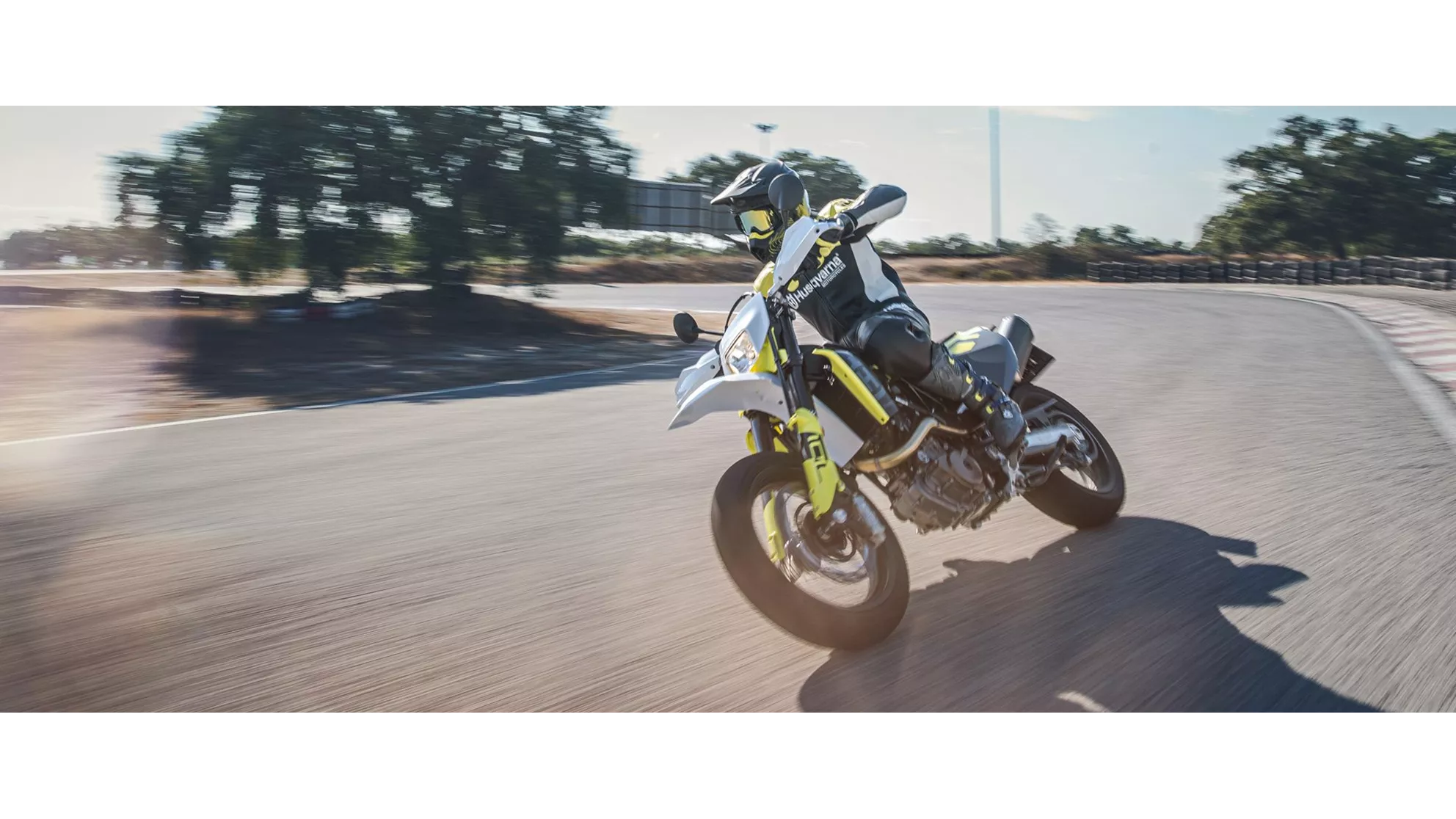 Husqvarna 701 Supermoto - Image 2 Husqvarna 701 Supermoto - Image 2