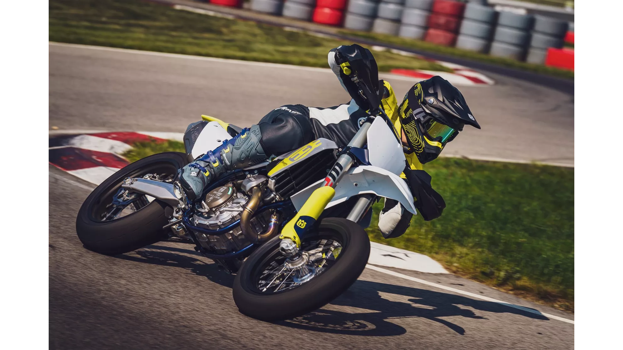 Husqvarna FS 450 - Image 2 Husqvarna FS 450 - Image 2