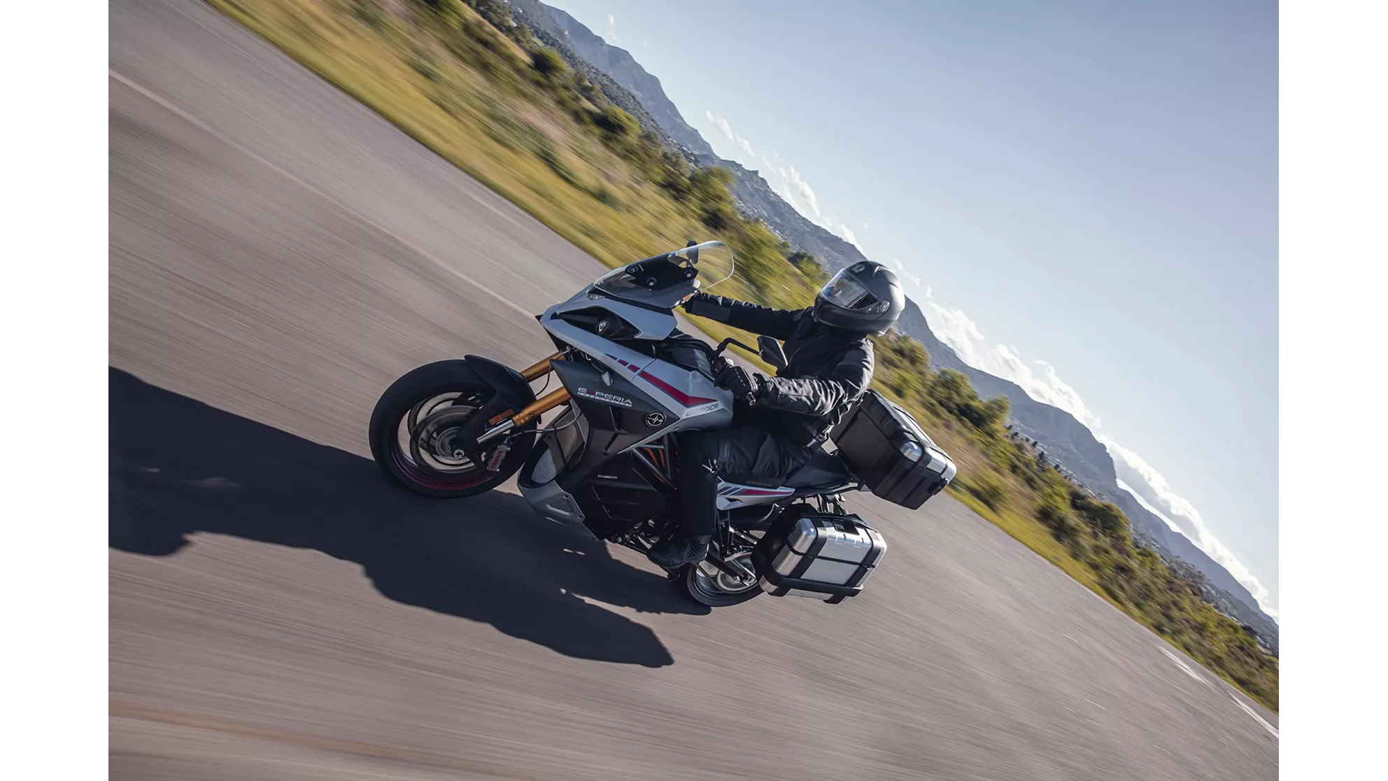 Energica Experia - Image 5 Energica Experia - Image 5