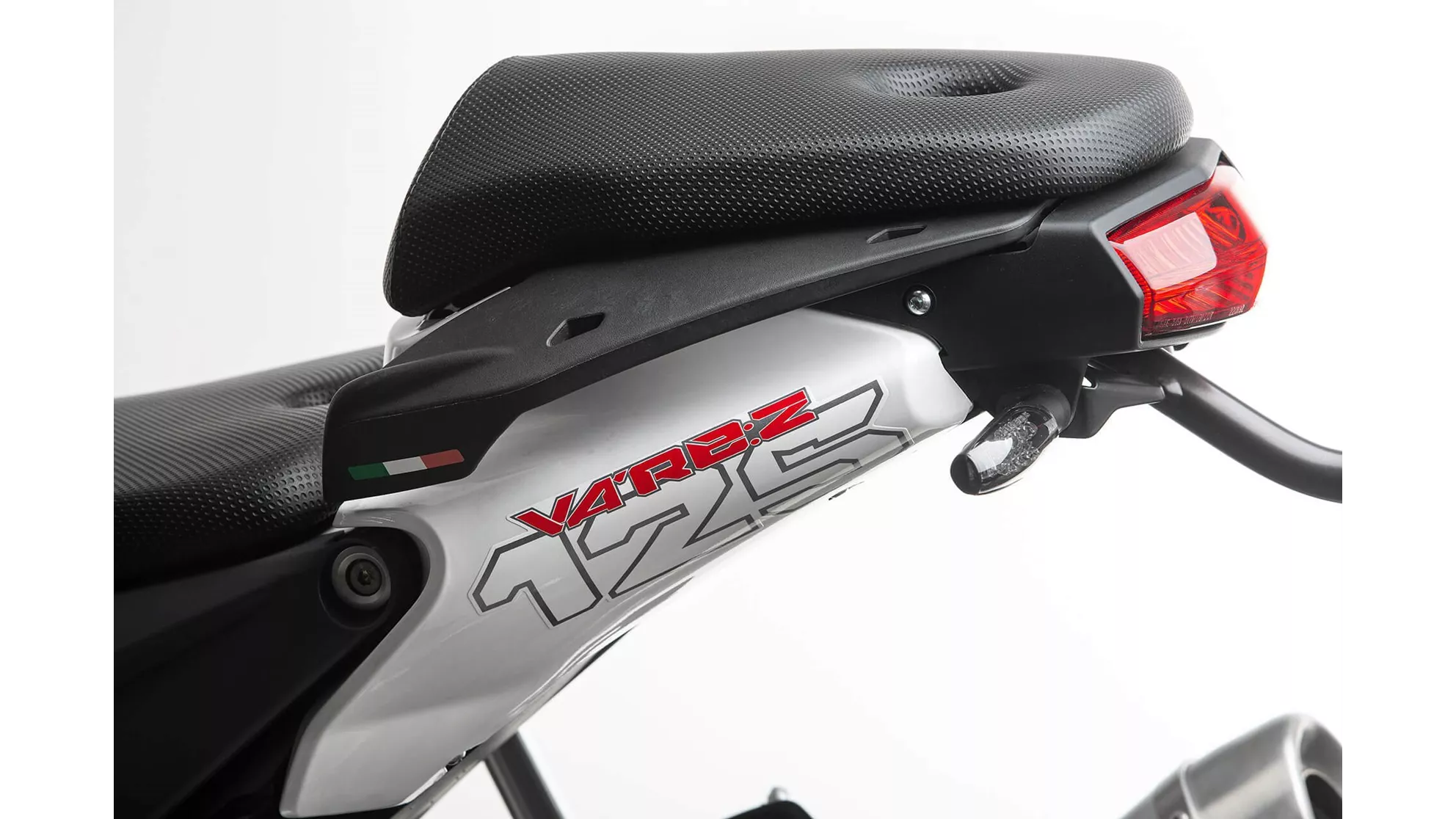 SWM Varez 125 - Image 6 SWM Varez 125 - Image 6