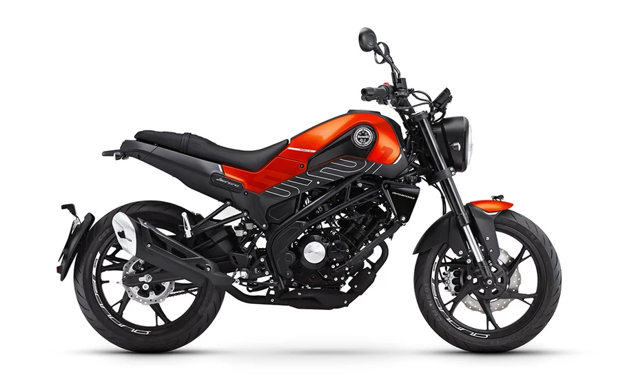 Benelli Leoncino 125 Bild 6: Benelli Leoncino 125