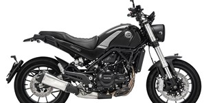 Benelli Leoncino 500 2023 vs QJ Motor SRV 550 2023