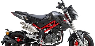 Brixton Crossfire 125 XS 2022 vs Benelli TnT 125 2023