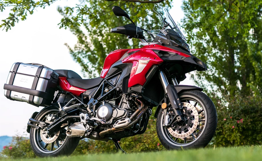 Benelli TRK 502 Bild 8: Benelli TRK 502