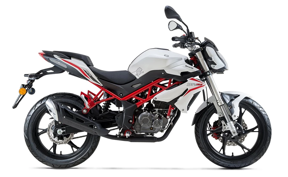 Benelli BN 125 Bild 4: Benelli BN 125