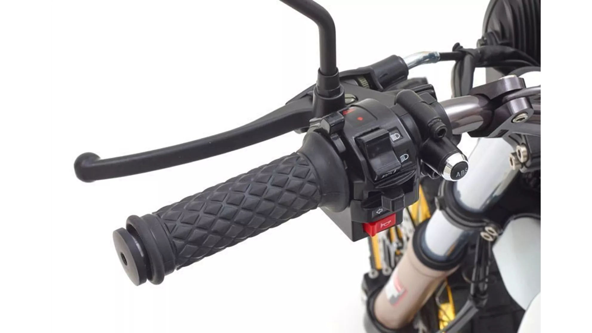 Mash X-Ride 650 - Image 4 Mash X-Ride 650 - Image 4