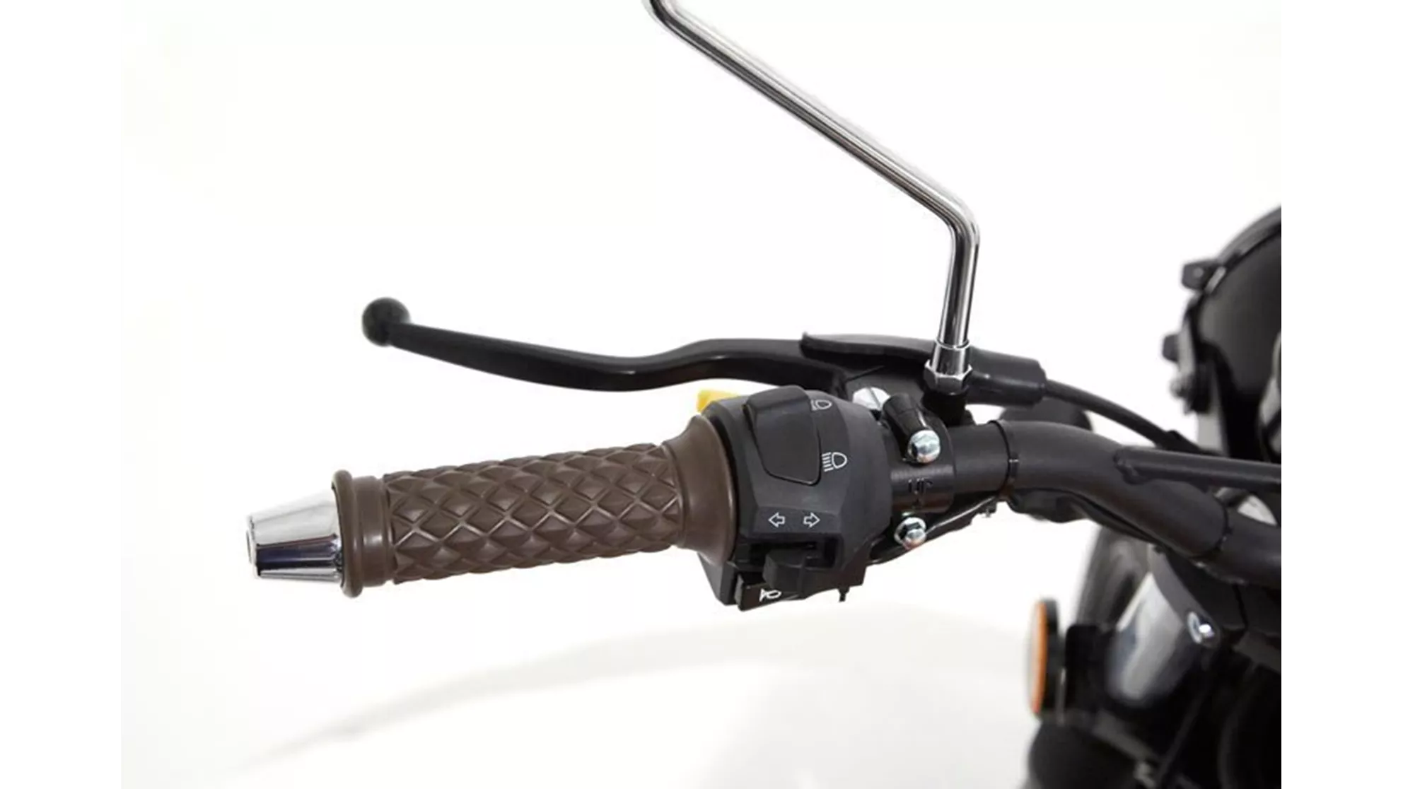 Mash Seventy - Image 7 Mash Seventy - Image 7