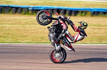 Ducati Hypermotard 950 RVE 2023 - Bild 8 Ducati Hypermotard 950 RVE 2023 - Bild 8